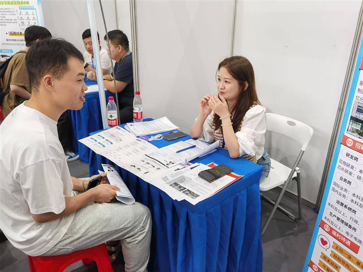 百老汇游戏网站